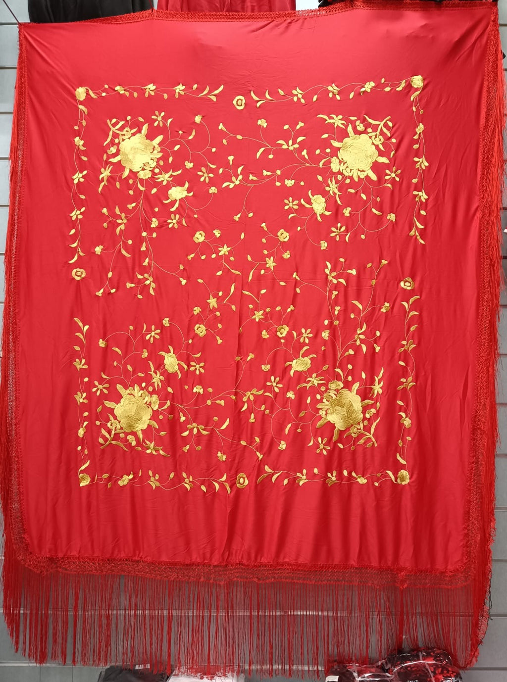 Mantoncillo cuadrado rojo