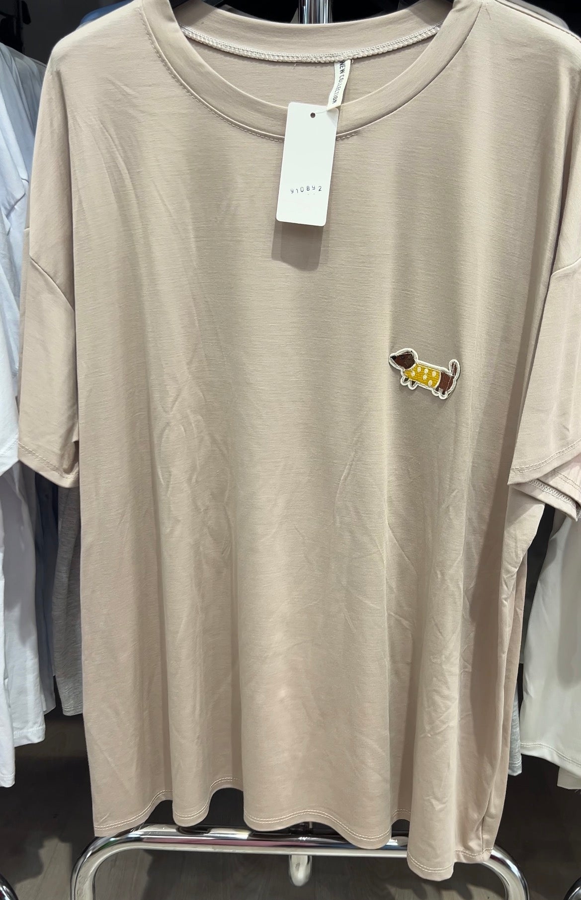 Camiseta perrito bordado